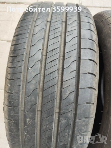 Летни гуми Goodyear EfficientGrip Performance 2 205/55R16 , снимка 5 - Гуми и джанти - 54039421