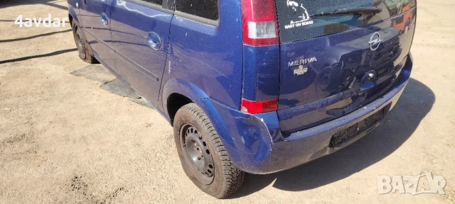 Опел Мерива 1.7 CDTI , снимка 7 - Автомобили и джипове - 51155291