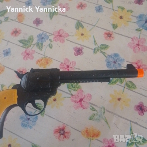 продавам детски пистолет , снимка 2 - Други - 53281377