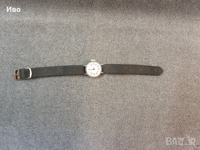 Дамски часовник Чайка 17 камъка / часовник чайка 17 камней Работи отлично. В много добро състояние., снимка 3 - Дамски - 51995727