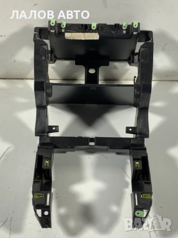 Средна рамка табло централна конзола Пежо 5008 Sredna konzola Peugeot 5008 (09-17)г. 