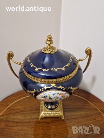 Уникална антикварна френска порцеланова купа Limoges, снимка 4 - Антикварни и старинни предмети - 53063115