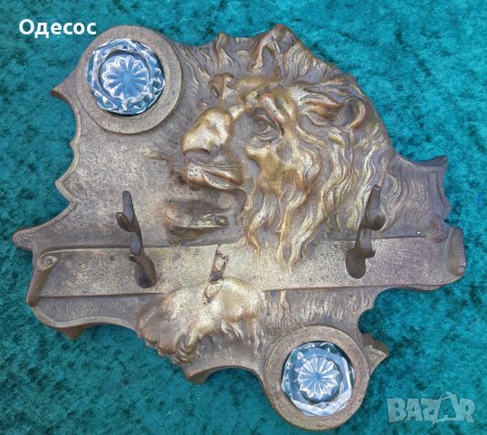 Стара бронзова мастилница с релефна лъвска глава, снимка 8 - Антикварни и старинни предмети - 46414181