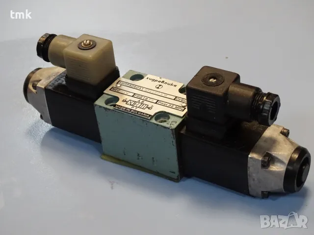 Хидравличен разпределител "Хидравлика" тип РХ 06051 024/00АМ 320Bar hidraulic solenoid valve, снимка 2 - Резервни части за машини - 48691920