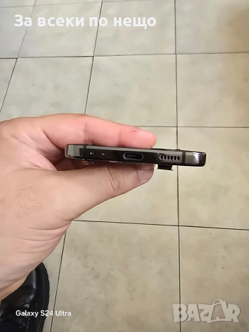 Samsung Z flip 4 za части, снимка 9 - Резервни части за телефони - 54243720