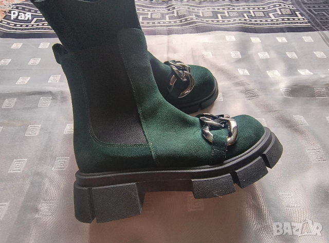 Дамски боти Carinii с ластици от естествен велур в цвят зелен , снимка 2 - Дамски боти - 51835416