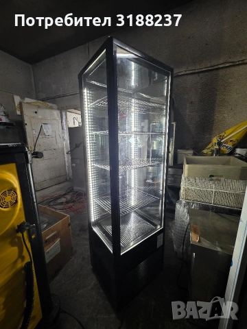 Сладкарска хладилна витрина с осветление, снимка 3 - Хладилни витрини и фризери - 53329134