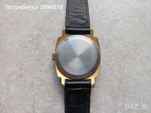 Зил Zil позлатен ръчен руски часовник механичен винтич Vintage, снимка 3 - Други ценни предмети - 45343347