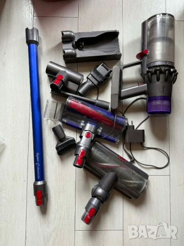 Dyson V11 Absolute, снимка 2 - Прахосмукачки - 52896362