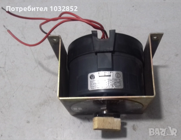 Автотрансформатор 220V, снимка 2 - Друга електроника - 50011140