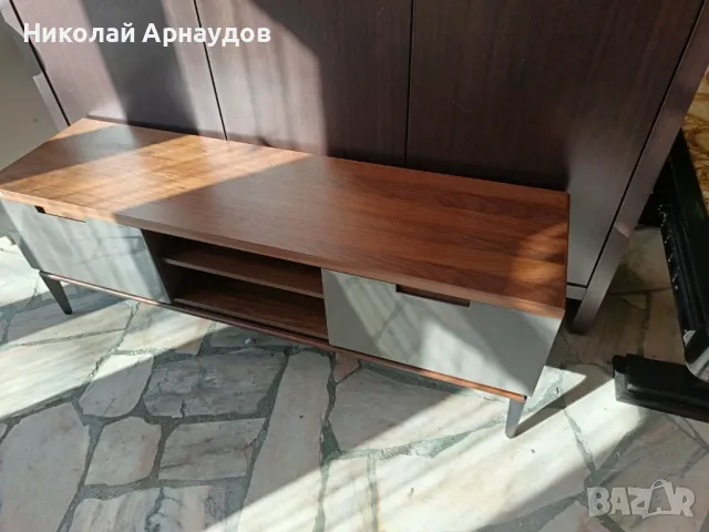 ТВ конзола Rivet, 150 x 40 x 52,5 см, орех/сив, снимка 6 - Шкафове - 49291068