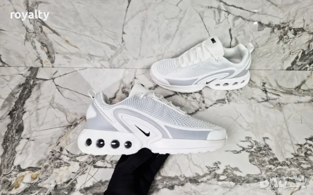 Nike бели спортни дамски маратонки 