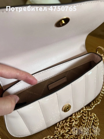 Оригинална чанта Michael kors, снимка 5 - Чанти - 53660059