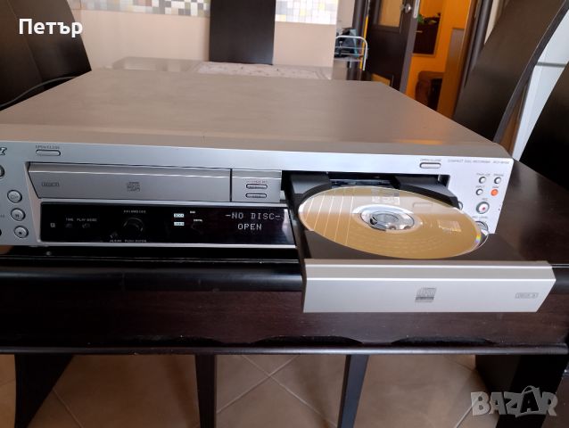 Продавам CD Recorder Sony RCD-W100, снимка 2 - Други - 45193697