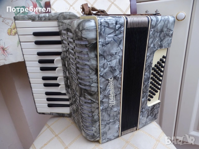 Акордеон Велтмайстер 40 баса, снимка 10 - Акордеони - 53854884