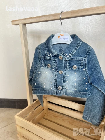 Детско дънково яке с бели перли