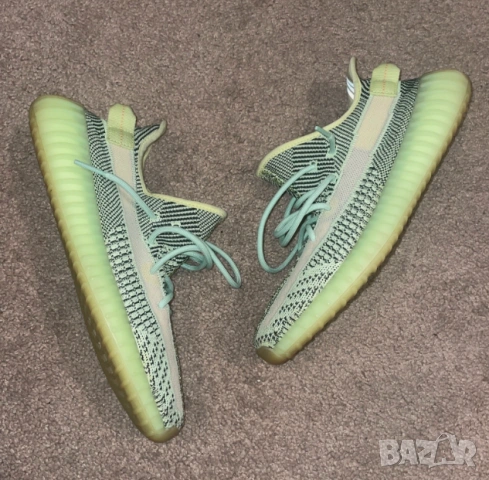 adidas Yeezy Boost 350 V2 „Yeezreel“  номер 43 1/3 оригинални маратонки , снимка 4 - Маратонки - 54259785