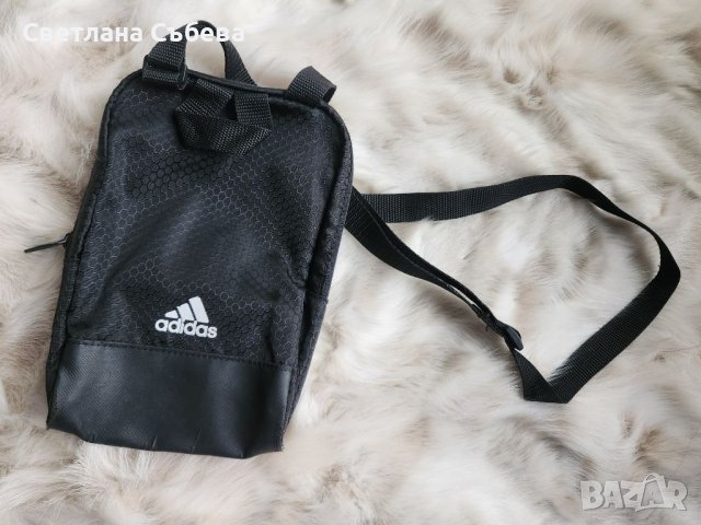 Оригинална чанта adidas , снимка 2 - Чанти - 45584925