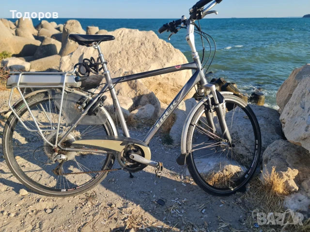 Електрически велосипед колело Trek Navigator T500+