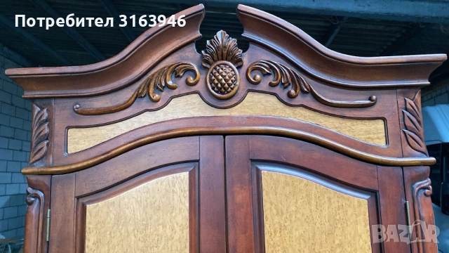 Винтидж резбован шкаф от масивно дърво, снимка 6 - Шкафове - 53856510