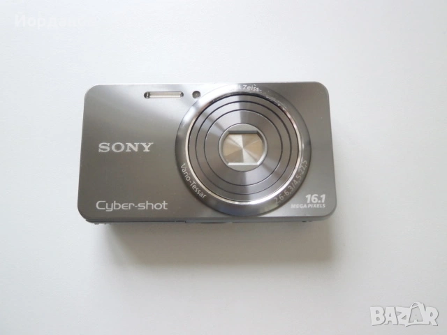 Цифров фотоапарат Sony Cyber-shot, снимка 2 - Фотоапарати - 54122648