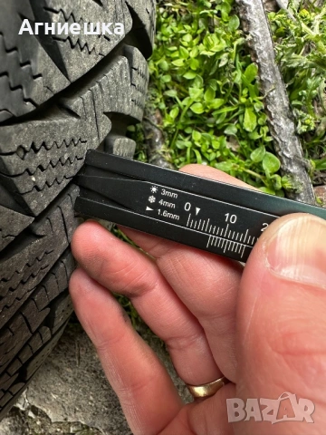 Гуми+джанти 215/60/16 DOT 22 - Лауфен, снимка 4 - Гуми и джанти - 53905483