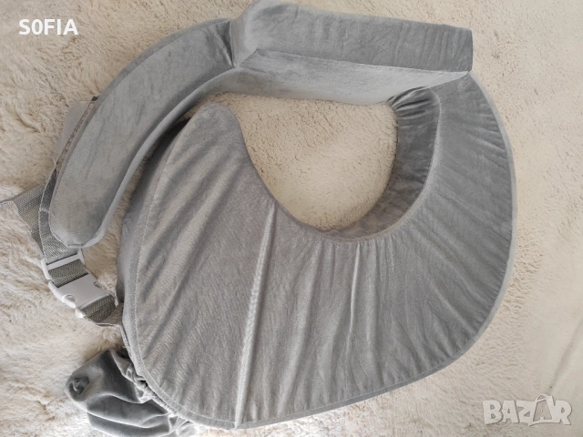 Възглавница за кърмене мек дунапрен с кадифе, снимка 3 - Аксесоари за кърмачки - 53797735
