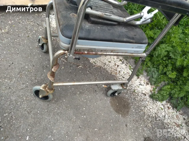 Инвалиден стол тоалетна, снимка 3 - Тоалетни столове - 49877195