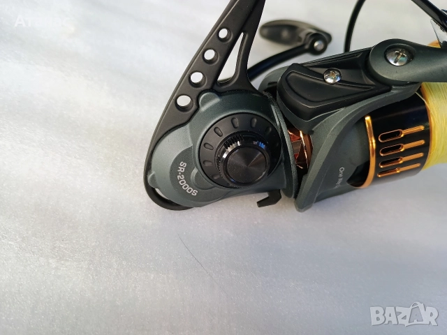 Спининг макар Pro FL 2000s, снимка 3 - Макари - 52736449