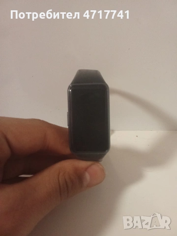 Часовник Huawei Band 6