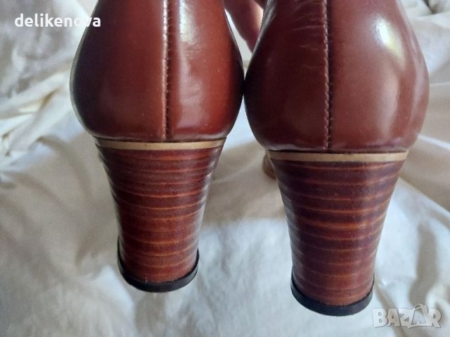 Нови кожени обувки. Номер 38 Подарък , снимка 2 - Сандали - 45437014