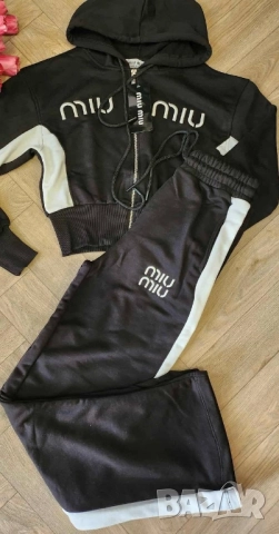 дамски екип miu miu , снимка 2 - Спортни екипи - 51865171