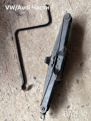 Оригинален крик за БМВ BMW X5, снимка 2 - Аксесоари и консумативи - 53728838