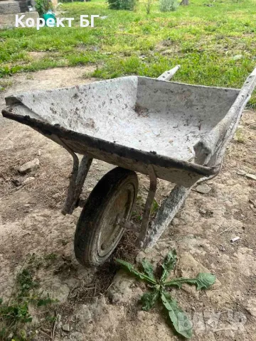 Строителна количка. Намира се в град Габрово. Лично предаване!