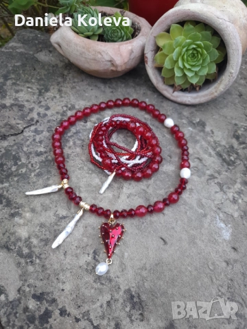 Ръчноизработен комплект гердан и гривни от естествени камъни , снимка 1