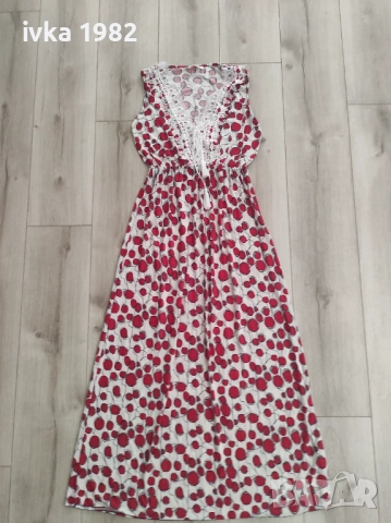 Дълга дамска рокля 