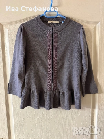 Елегантно ново сиво марково сако жилетка вълна полиамид  пеплум кардиган от Karen Millen , снимка 5 - Сака - 48223259