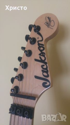 китара Jackson SDX Adrian Smith (Iron Maiden) signature, снимка 5 - Китари - 45131114