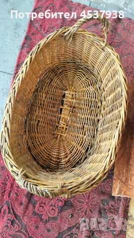 Продавам плетен панер