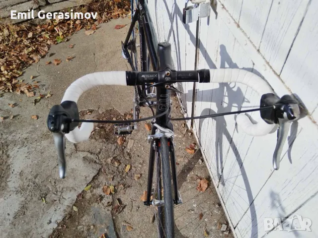 Алуминиев шосеен велосипед с карбонова вилка, снимка 4 - Велосипеди - 50319938