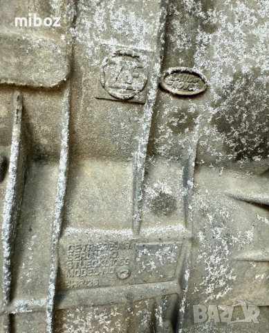 Скоростна кутия ZFS 241027 Land Rover Range Rover sport L320, снимка 8 - Части - 53866199