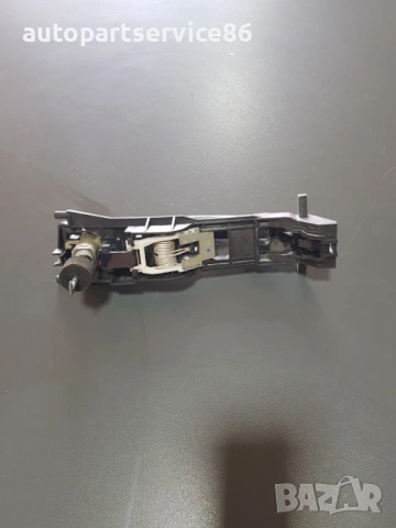 Външна дръжка за заключване на предна дясна врата, синя за Mercedes C Class W203 (2001-2005), снимка 3 - Части - 54157713