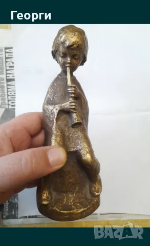 Красива статуетка