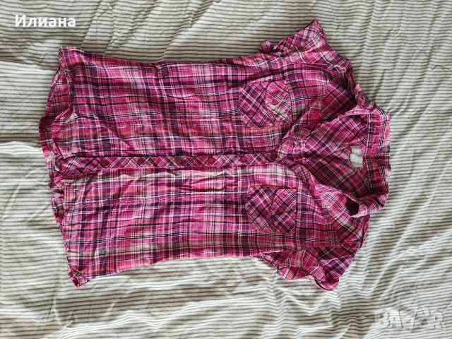 Подарявам дамски дрехи 