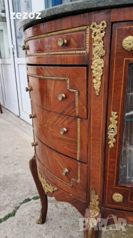 Шкаф с витрини и мраморен плот, снимка 6 - Шкафове - 54234941