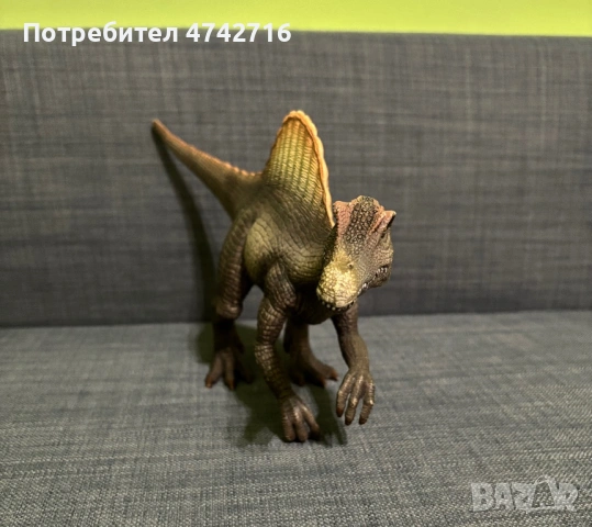 Фигура на динозавър, снимка 2 - Фигурки - 53658189