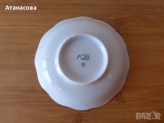 Порцеланова чинийка купичка за сладко с птица 1984 г чиния, снимка 4 - Чинии - 45570778