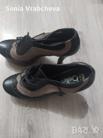 Много елегантни обувки 