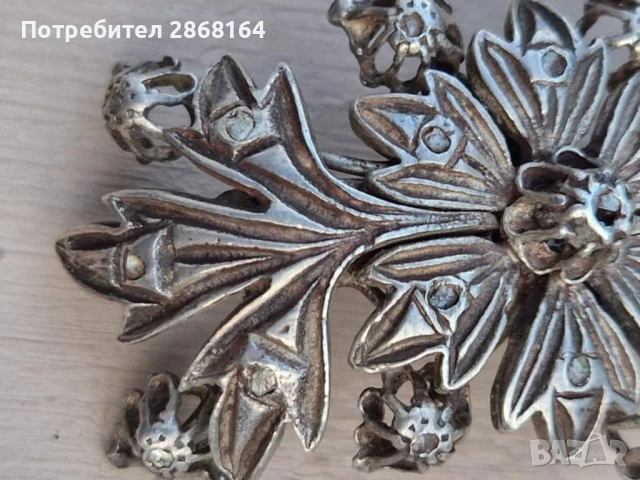 Много стара брошка с диаманти, снимка 5 - Антикварни и старинни предмети - 50930307