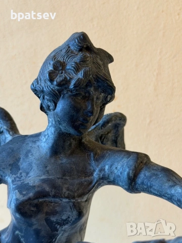 Стара бронзова фигура от 19 век, снимка 2 - Антикварни и старинни предмети - 54100537